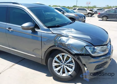 2018 Volkswagen Tiguan 2.0T Se/2.0T Sel z USA, uszkodzony, nr VIN 3VV3B7AX7JM168438